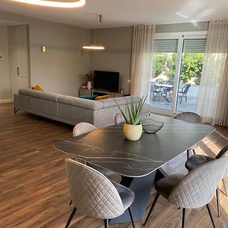 Apartment Luxury Penthouse With Terrace And Private Parking In *