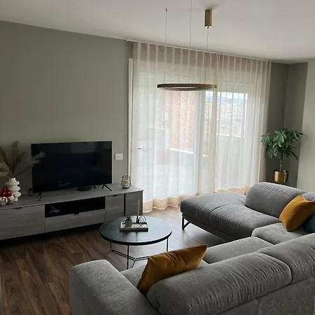 Luxury Penthouse With Terrace And Private Parking In *