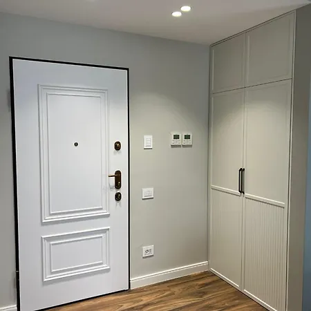 Luxury Penthouse With Terrace And Private Parking In *
